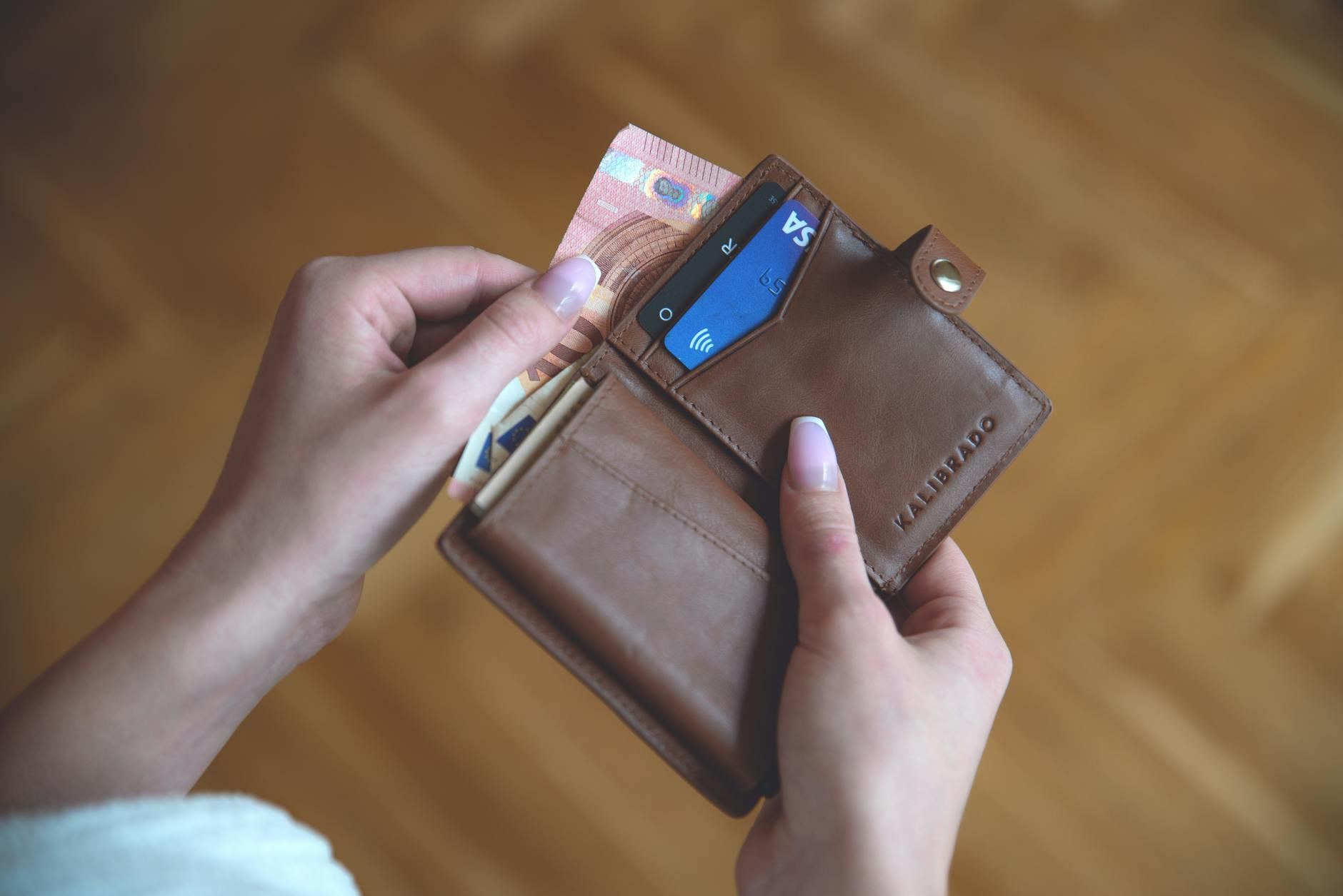 Visa Gift Card Guide: Balance, Fees, Safety